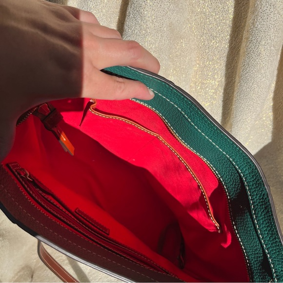 Dooney & Bourke Lexington bag in green - Picture 7 of 11